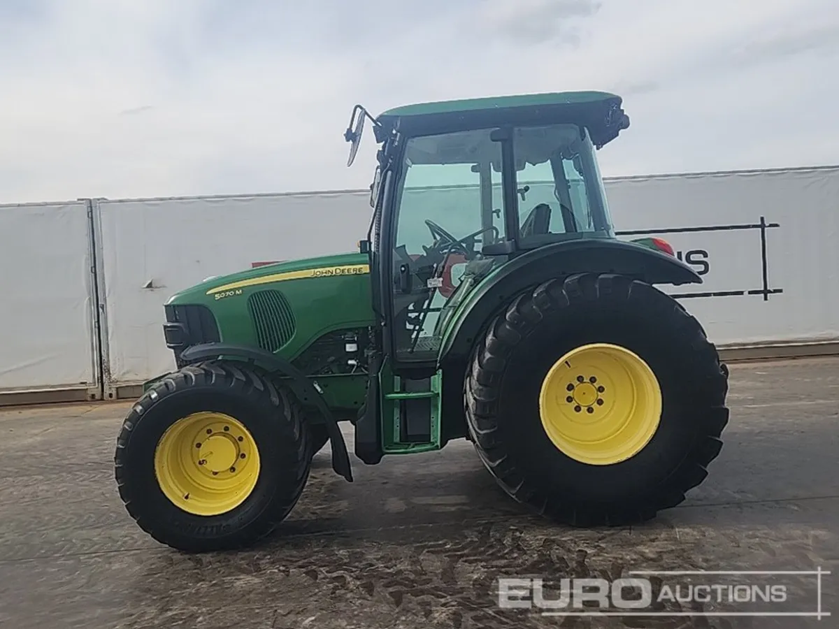 2012 John Deere 5070M - Image 2