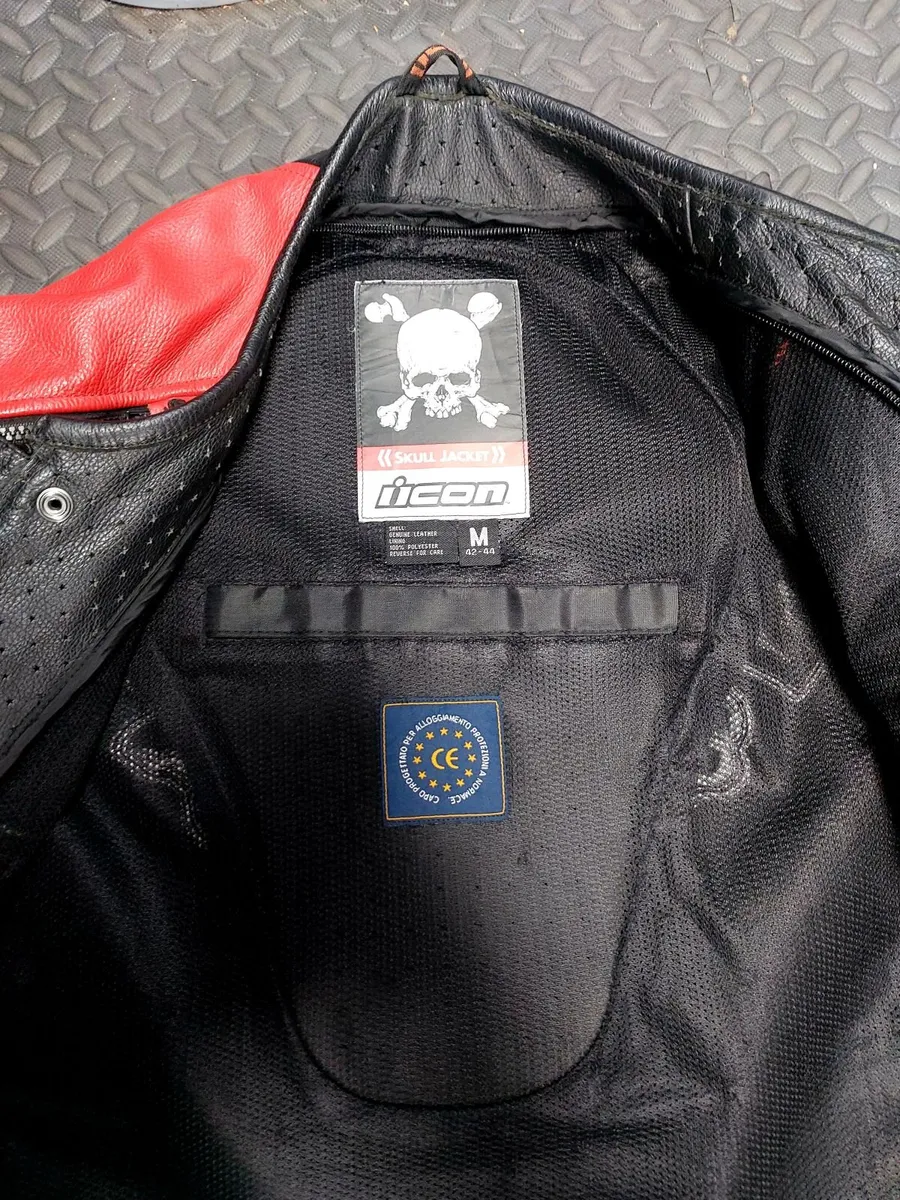 Motorcycle jacket - Image 4