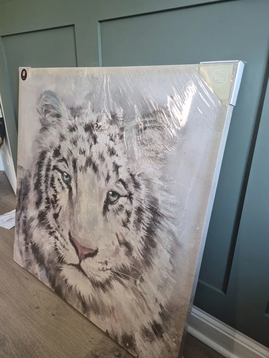 Canvas wall art - Image 2
