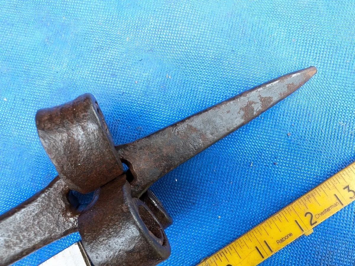 Field Anvil - Image 4