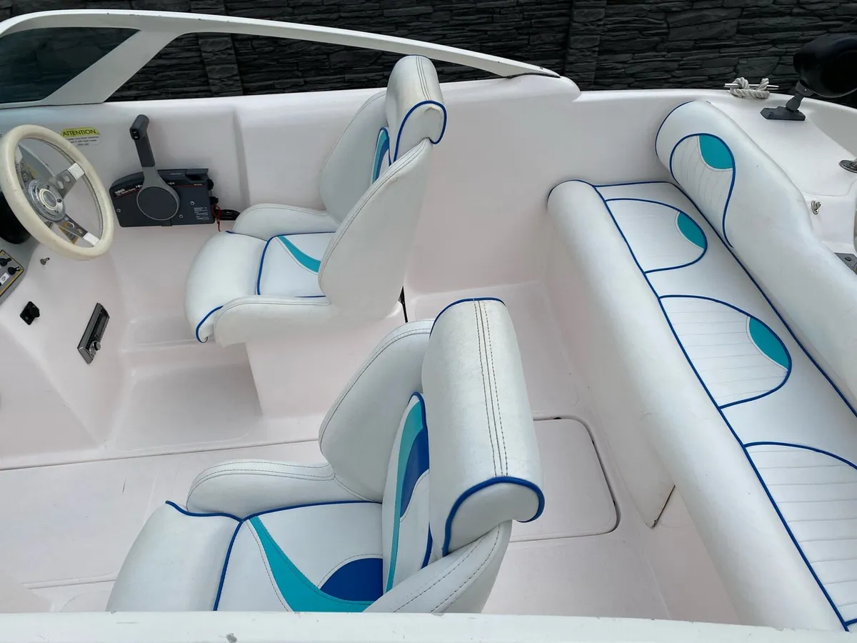 16ft Bowrider boat for sale - Image 3