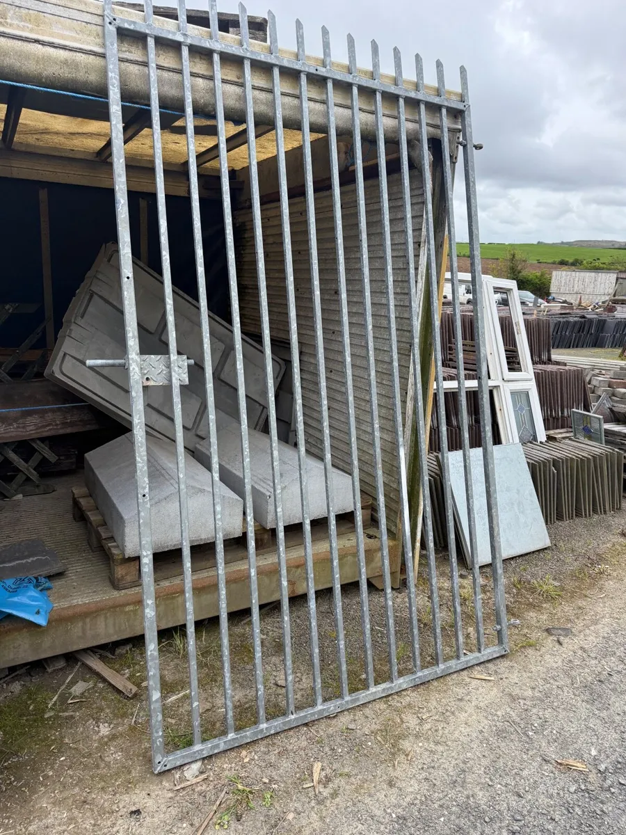 Reclaimed galvanised security gate - Image 1