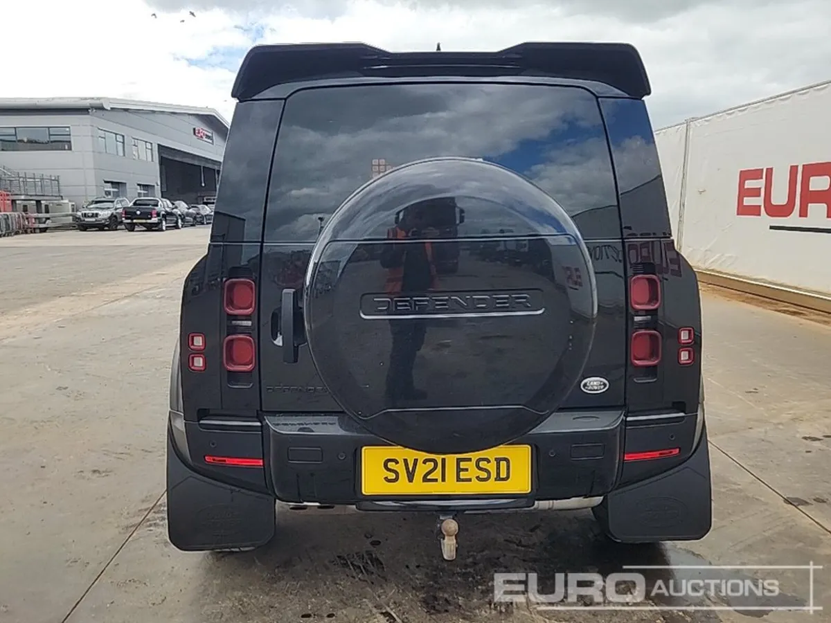2021 Land Rover Defender - Image 3