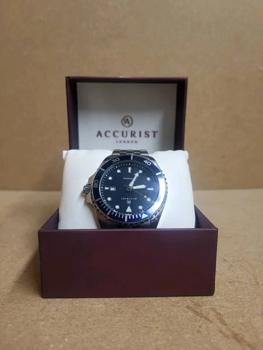 Accurist watch - Image 1