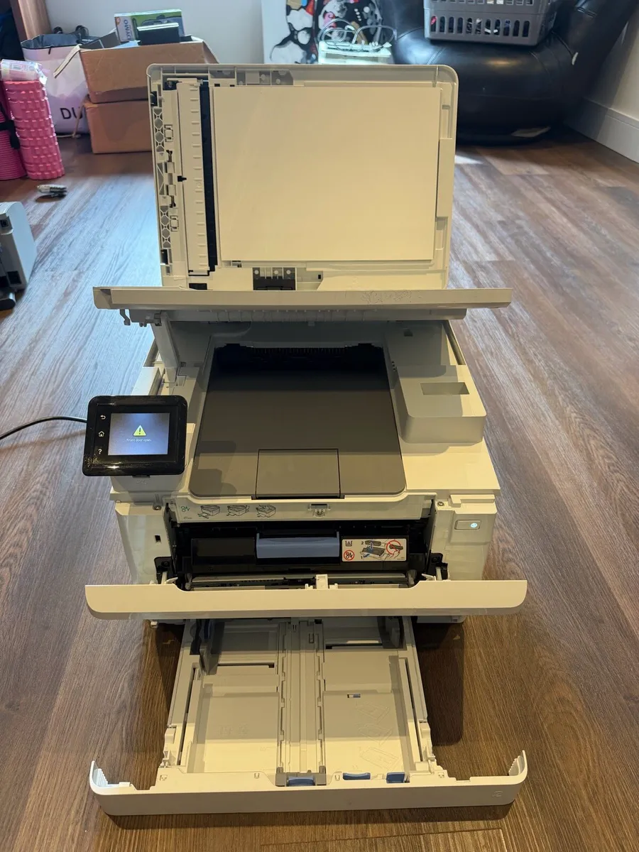 HP Colour LaserJet Pro MFP - Image 1