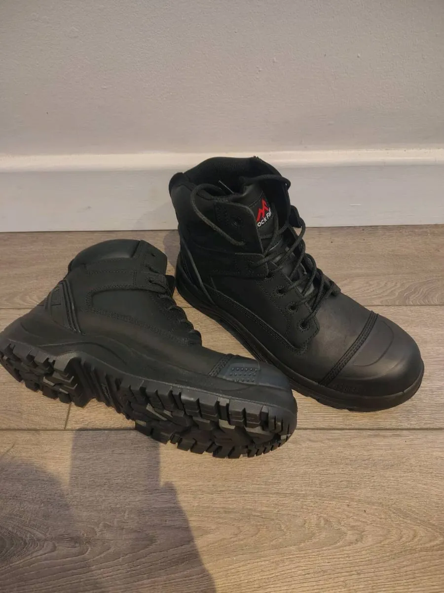 Safety boots - Image 3