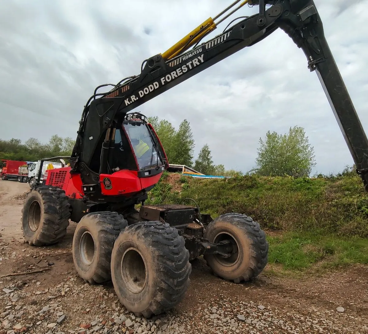 Komatsu 941.1 Forestry Harvester - Image 1