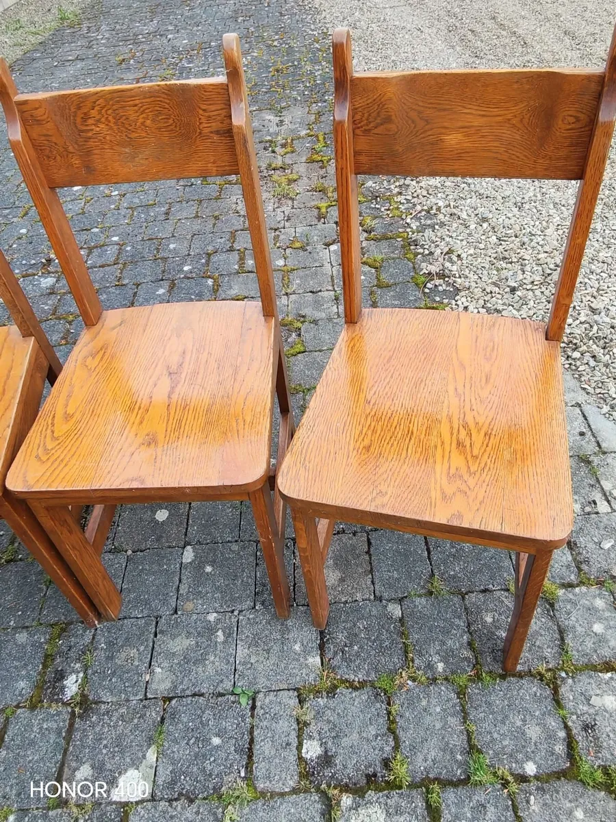 4 Oak Kitchen Chairs - Image 3