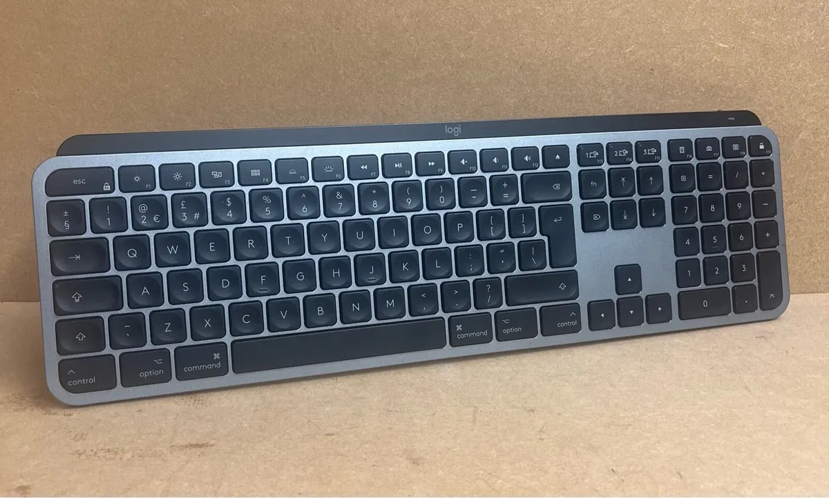 Logitech MX Keys S Wireless keyboard for Mac - Image 1