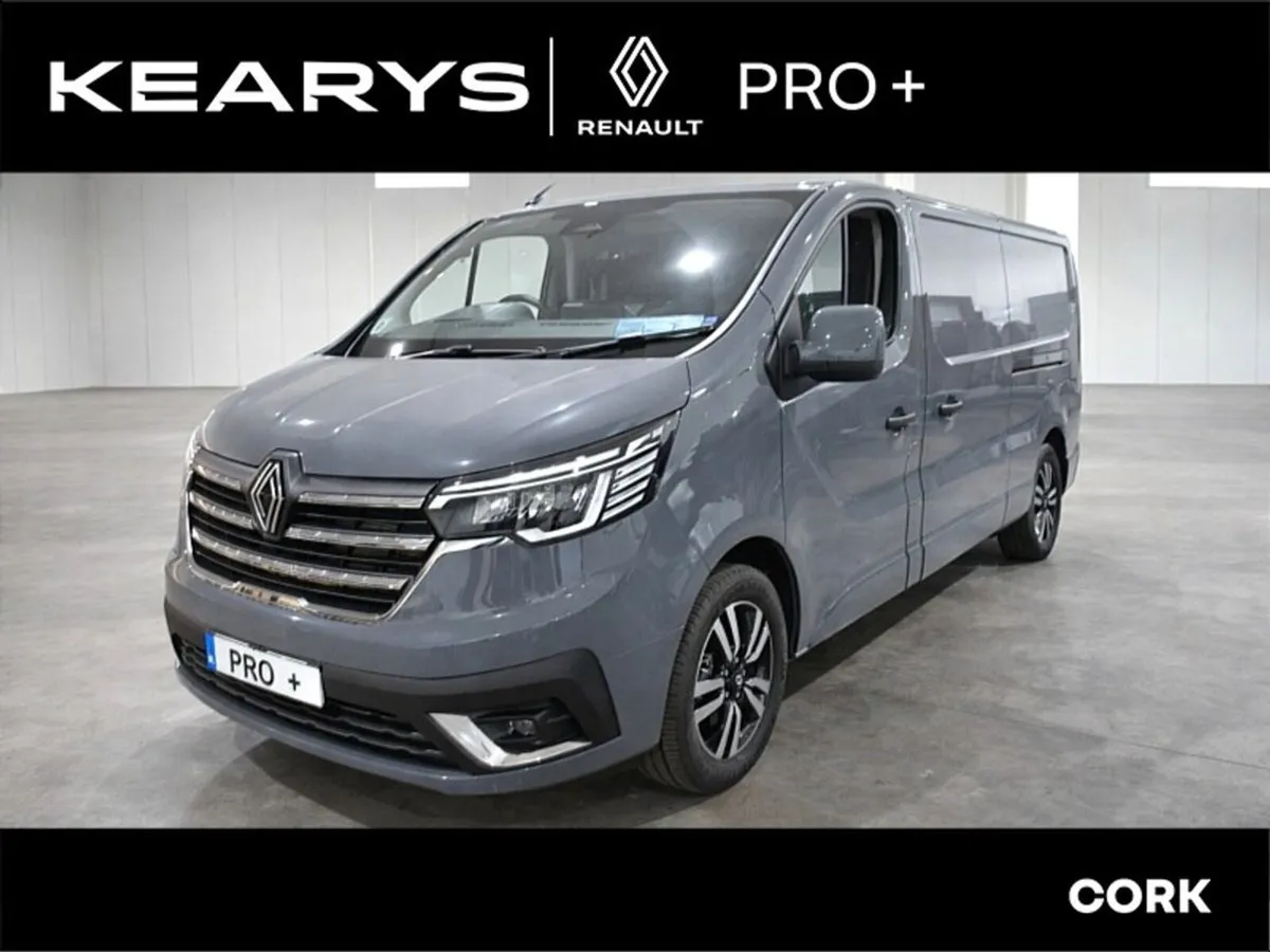 Renault Trafic LL30 Blue dCi 170 BVA9 Auto Extra S - Image 1