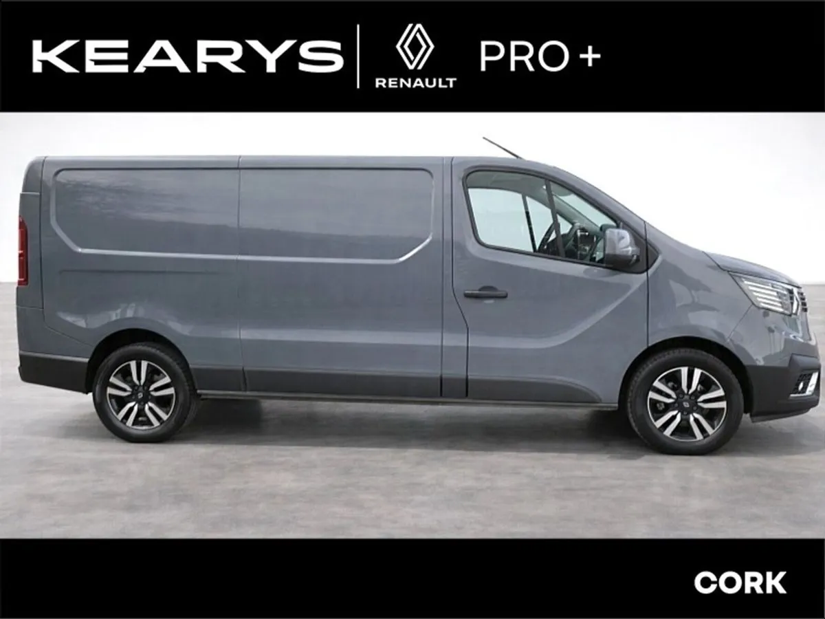 Renault Trafic LL30 Blue dCi 170 BVA9 Auto Extra S - Image 2