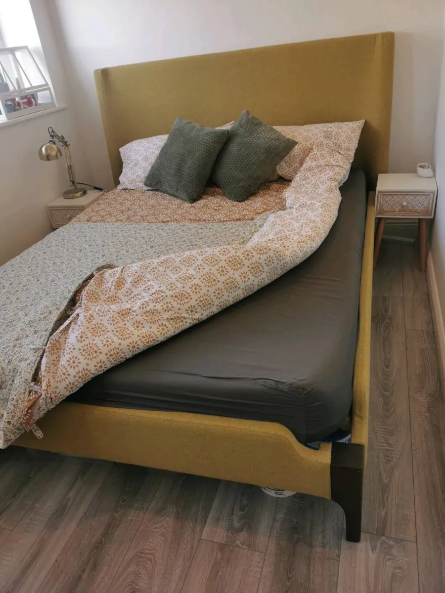 King Size Bed - hardly used - Image 3