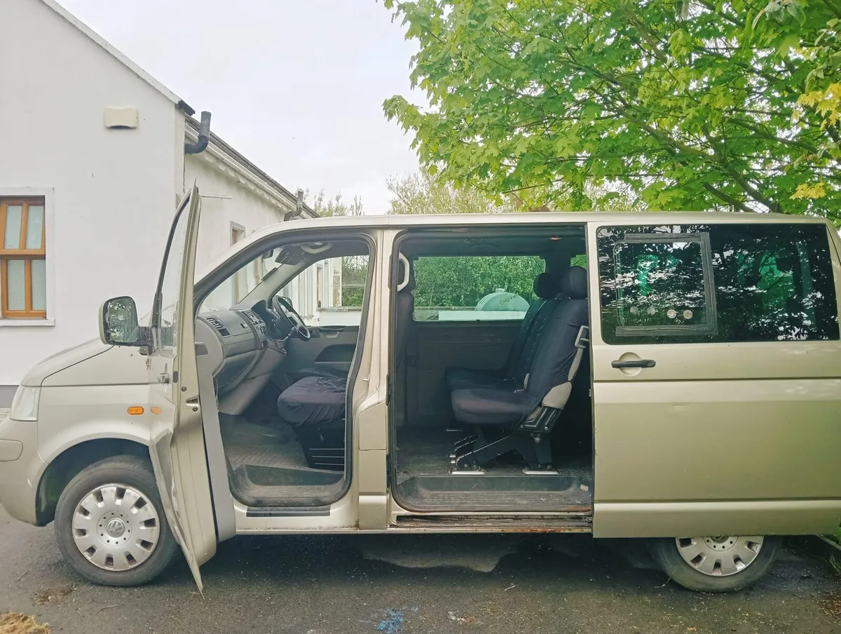Volkswagen transporter 9 seater - Image 3