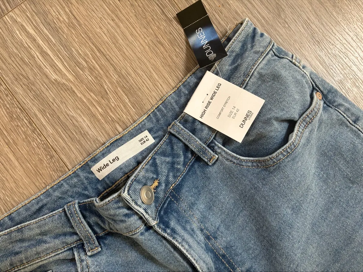 NEW Ladies Blue Wide Leg Jeans: Size 14 - Image 2