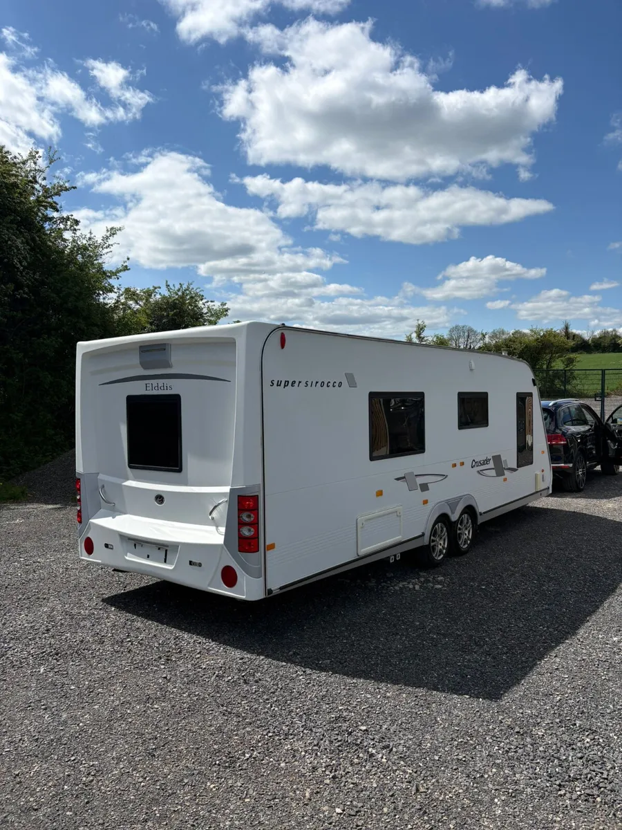 Elddis Crusader 4 Berth Fixed Bed Caravan - Image 4