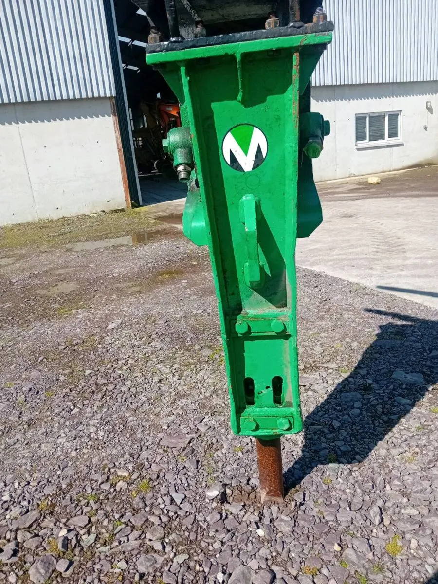 Rock breaker montabert - Image 2
