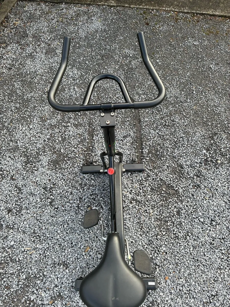 Exercise bike - Image 3