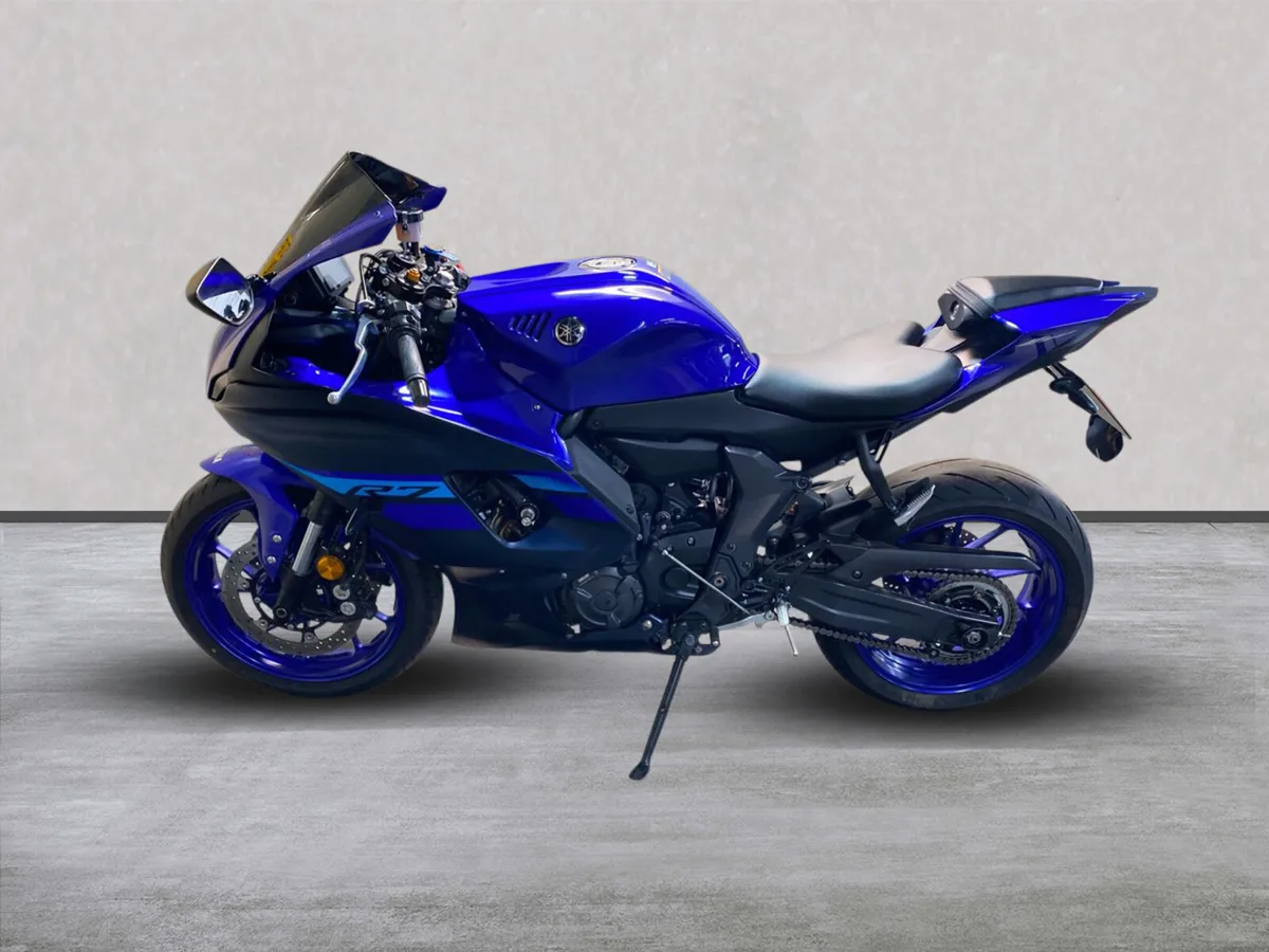 YAMAHA R7 with extras, NI Registered - Image 2