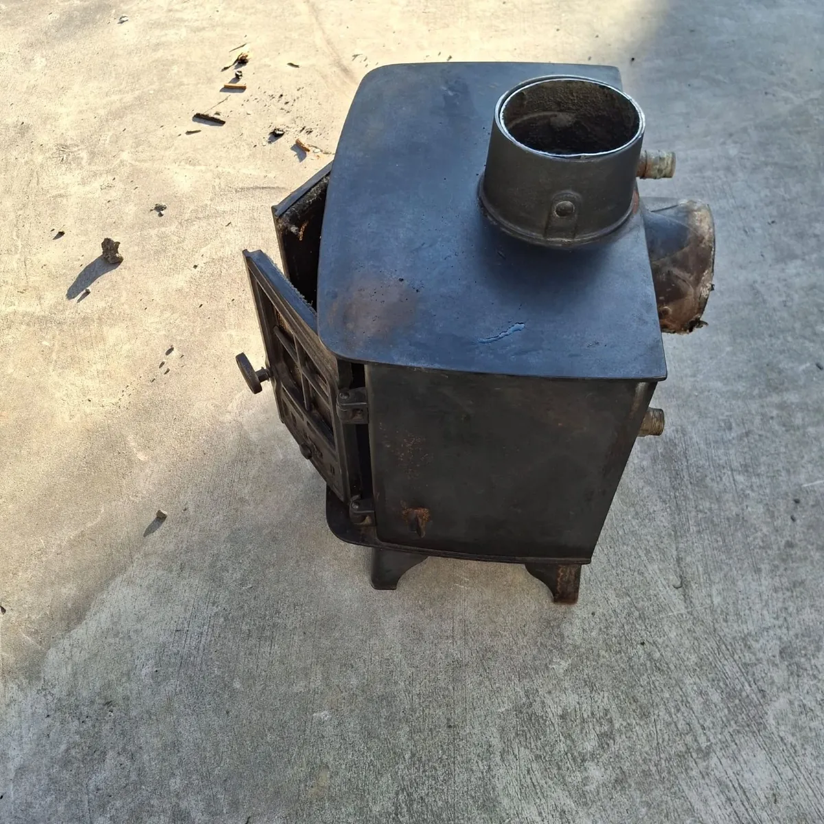 Stove - Image 2