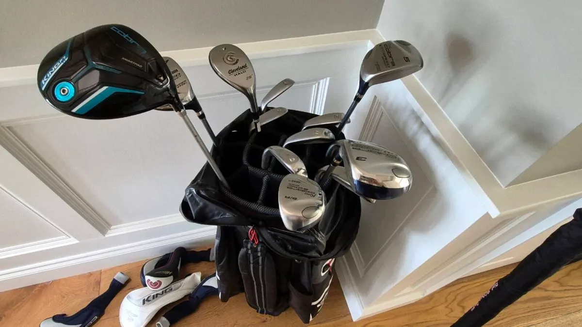 Ladies golf clubs, waterproof bag & brolly - Image 4