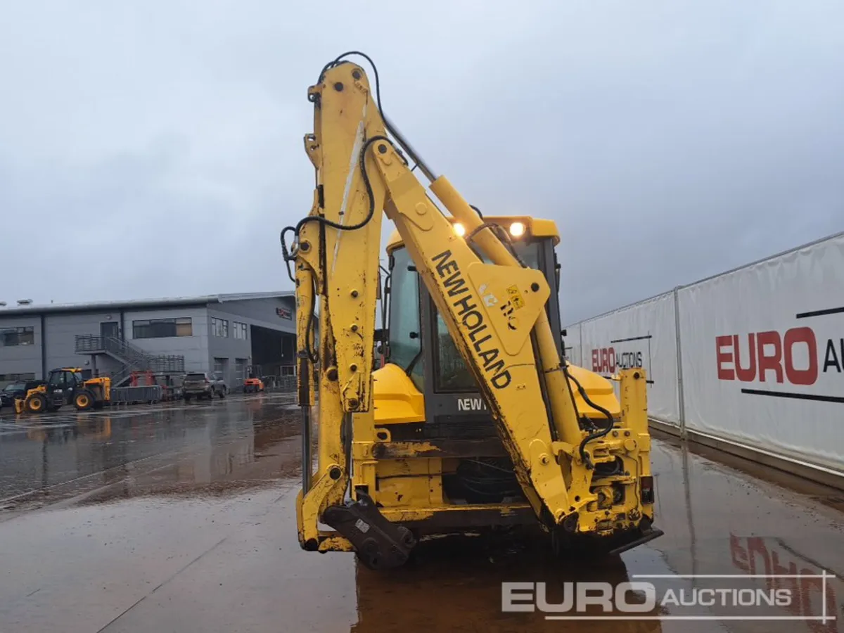 New Holland LB110-4PT - Image 2