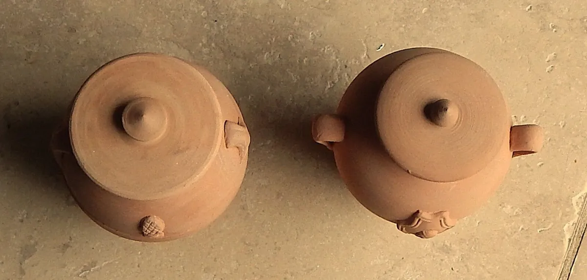 2 Small Hand Crafted Terracotta Jars - Image 4