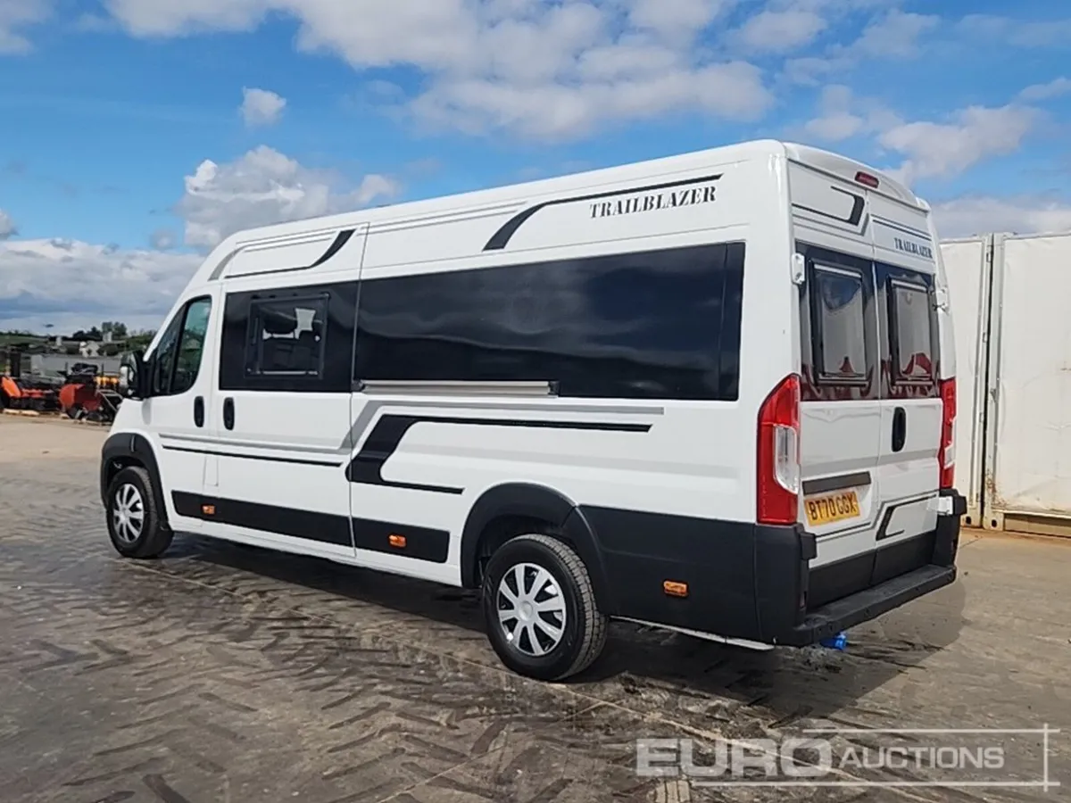2021 Peugeot Boxer - Image 2