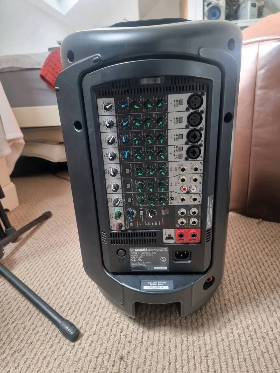 Yamaha stagepass 600i with H/D . Stands - Image 1