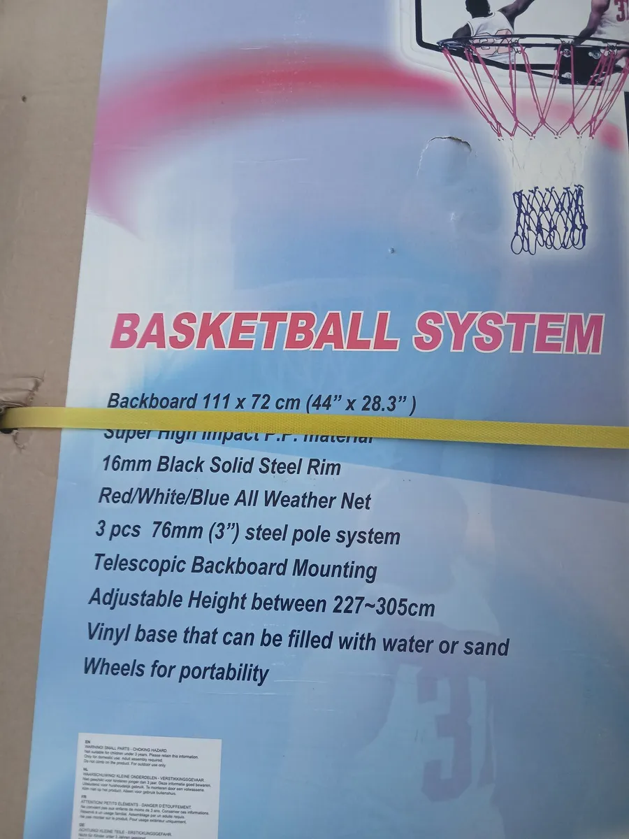 Basketball hoop and Stand - Image 2