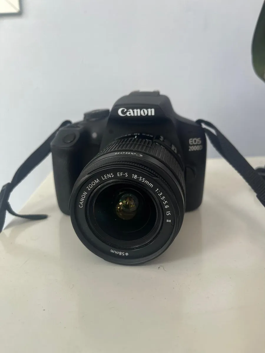 Canon Eos 2000d - Image 1