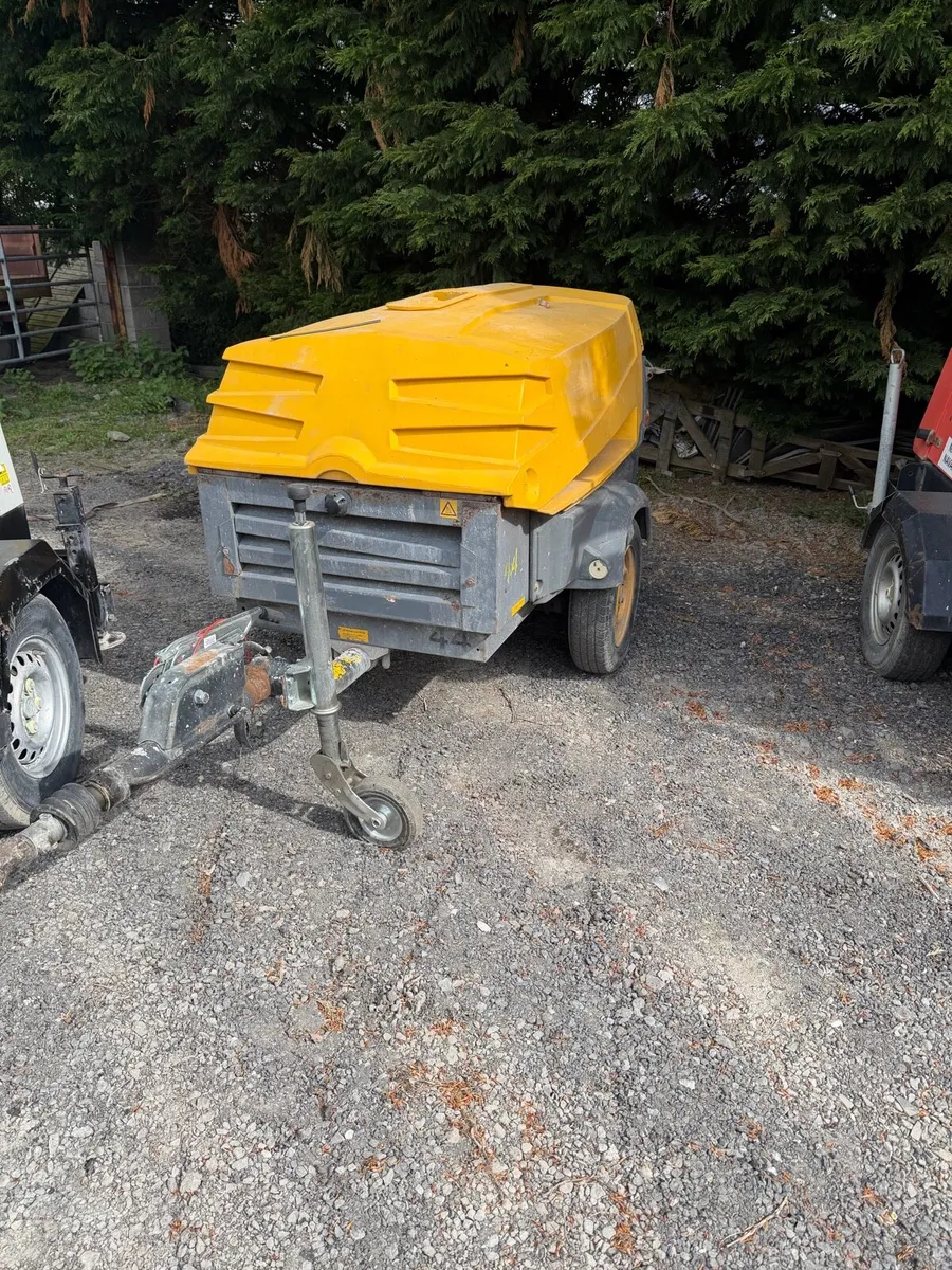 Atlas Copco XAF 47 90cfm compressor - Image 1