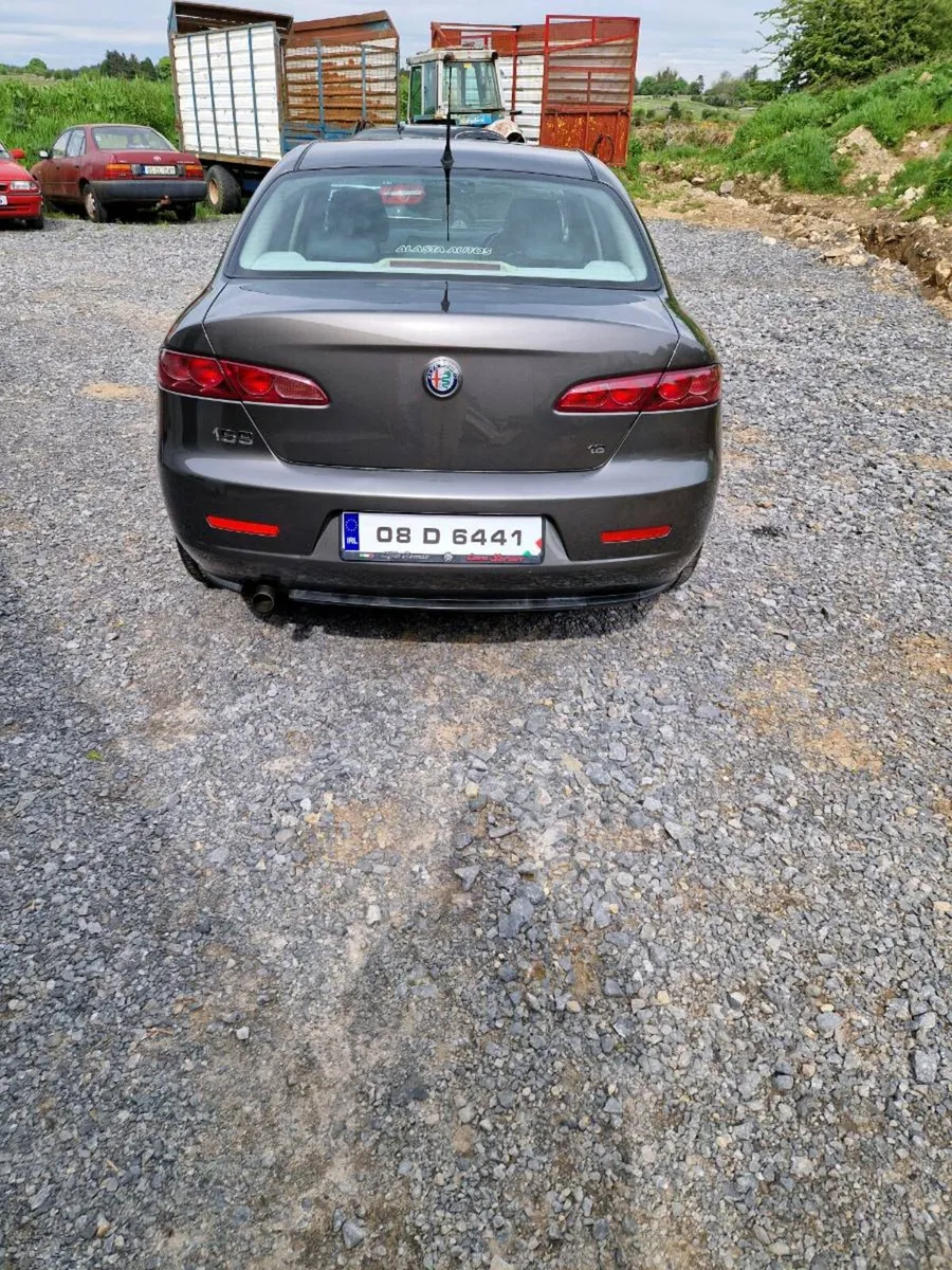 Car - Image 3