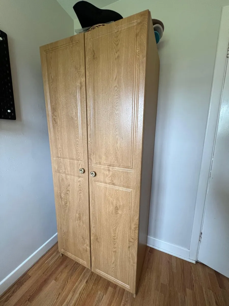 Single Bed, Mattress, Wardrobe and Locker - Image 3