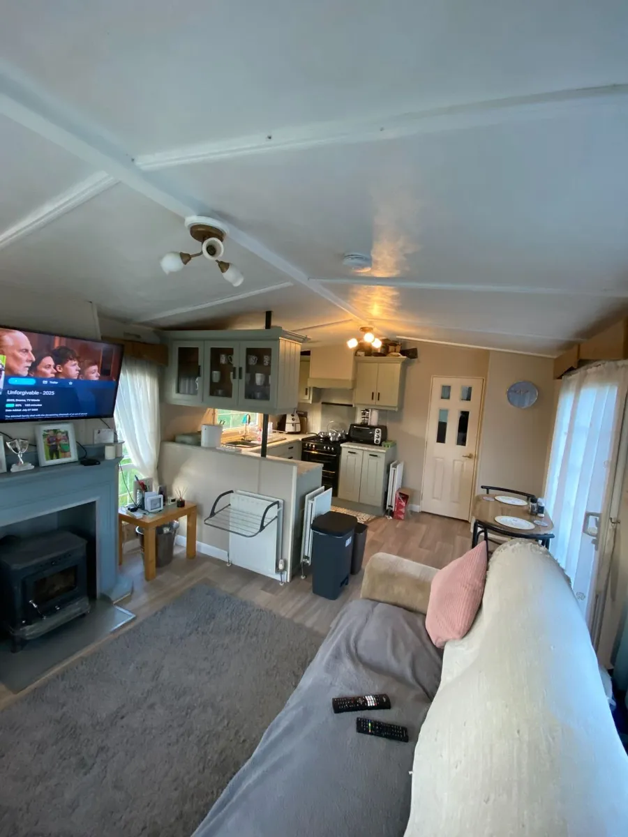 Mobile Home - Image 1