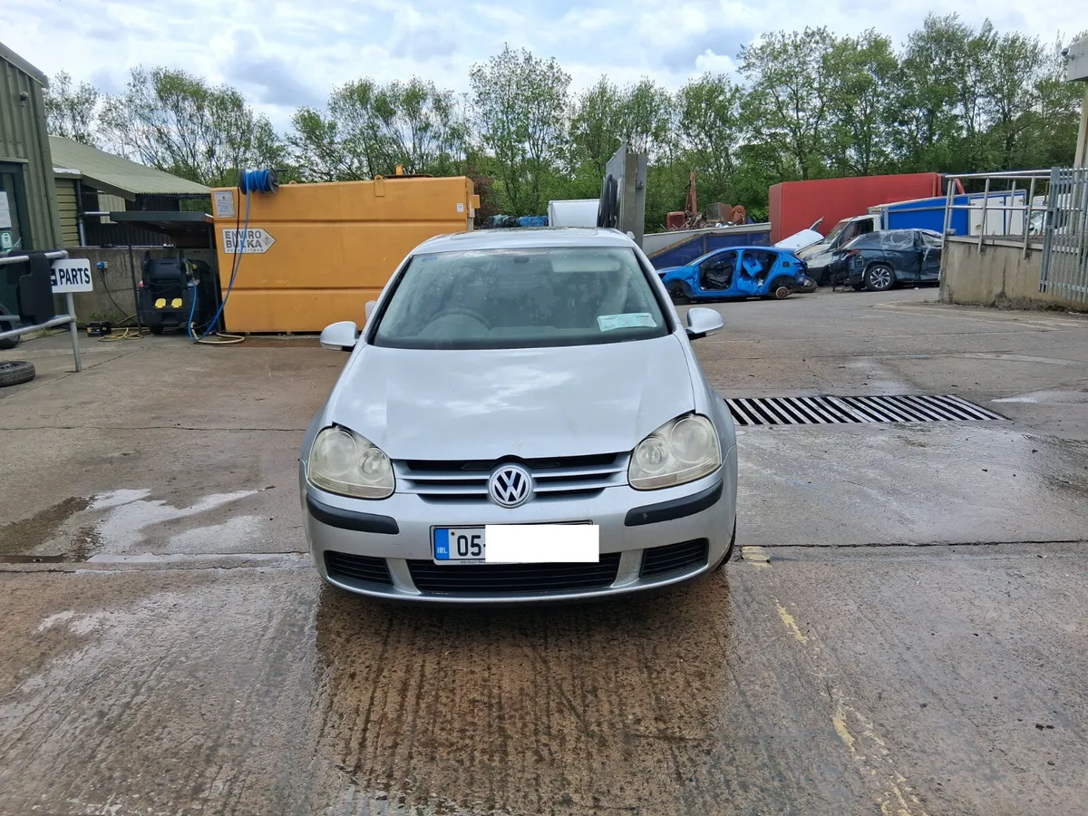 2005 VW GOLF 1.6 petrol  (for parts only) - Image 2