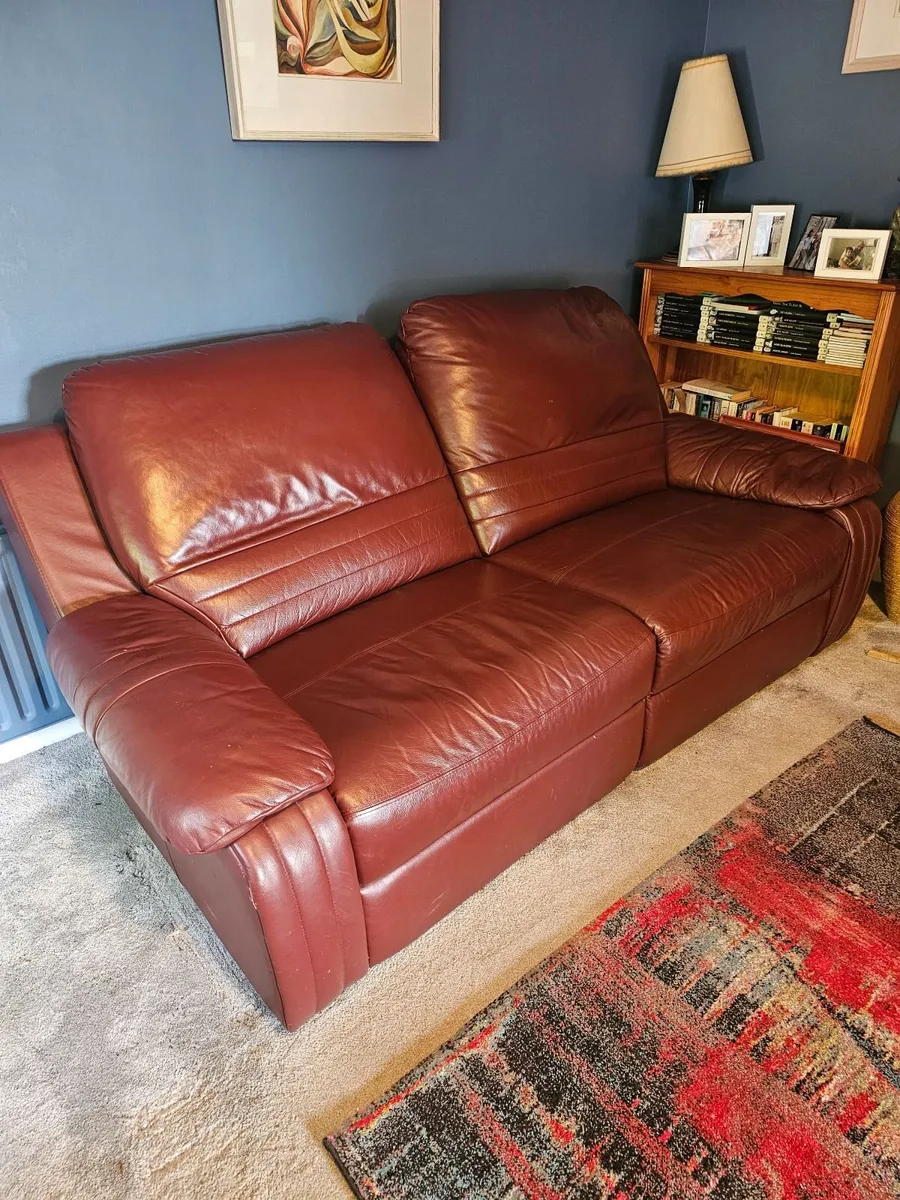 Burgundy Leather Recliner Sofa – 2 Seater - Image 4
