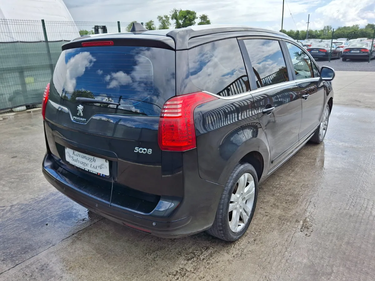 2014 Peugeot 5008 hdi 7 seater - Image 3
