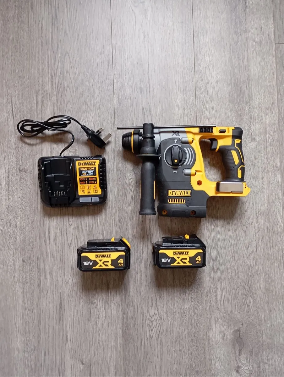 DeWalt dch273 SDS Drill (New) - Image 1