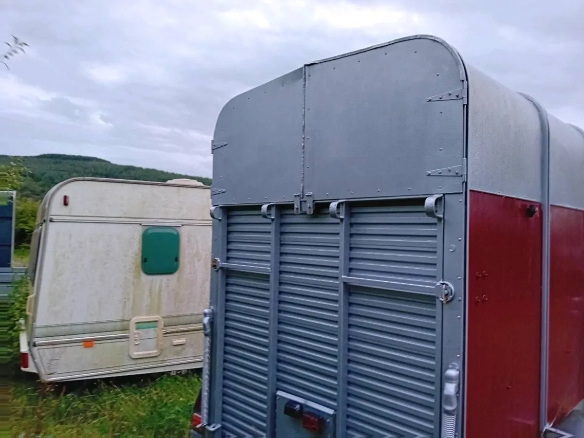 Refurbished Ivor Williams Horsebox - Image 4