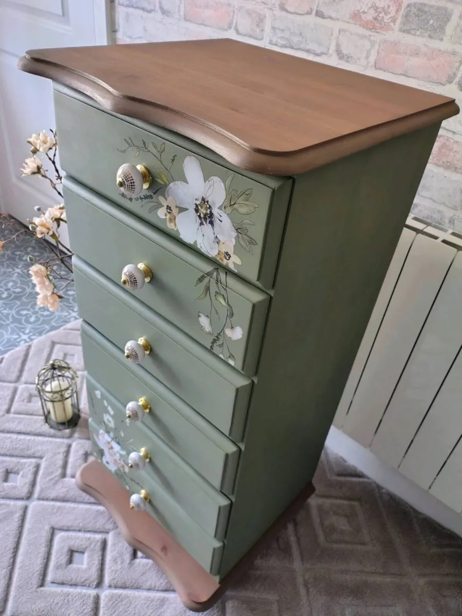 Tall Boy Chest of Drawers - Image 4