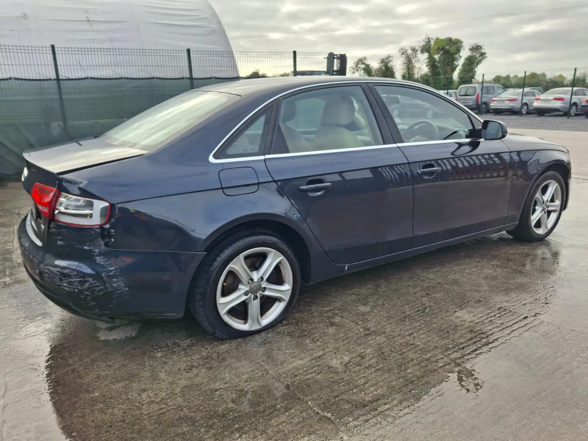 2013 Audi A4 2.0 TDI light Damage - Image 3