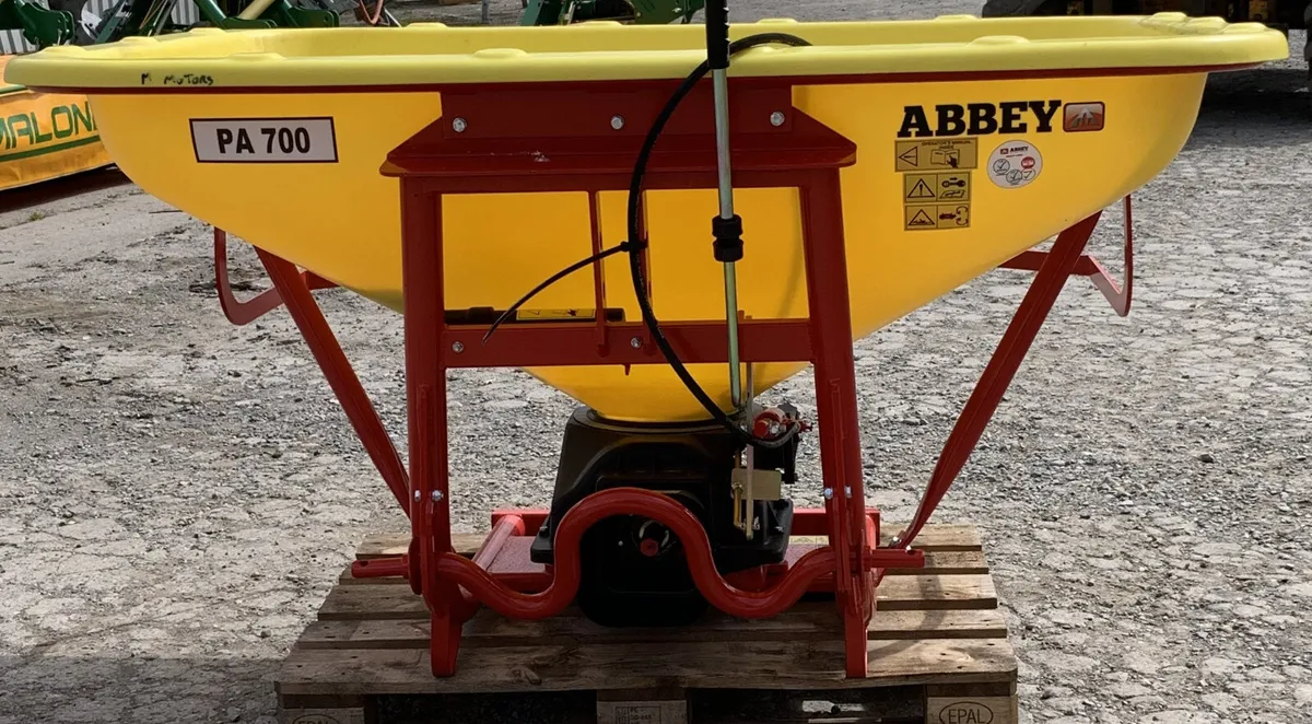 Abbey Fertilizer spreaders - Image 2