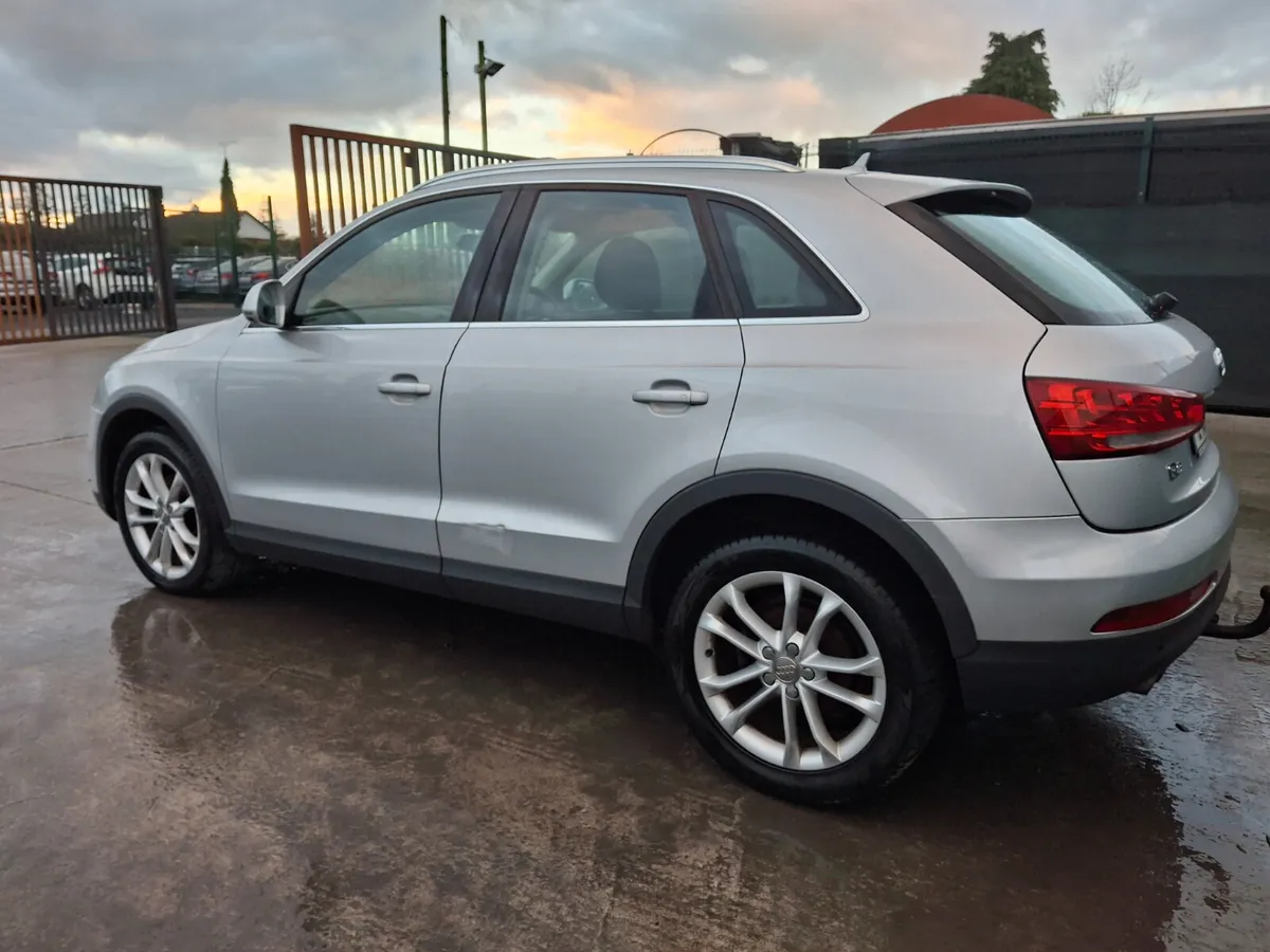 2012 Audi Q3  2.0 Tdi Light Damage - Image 4