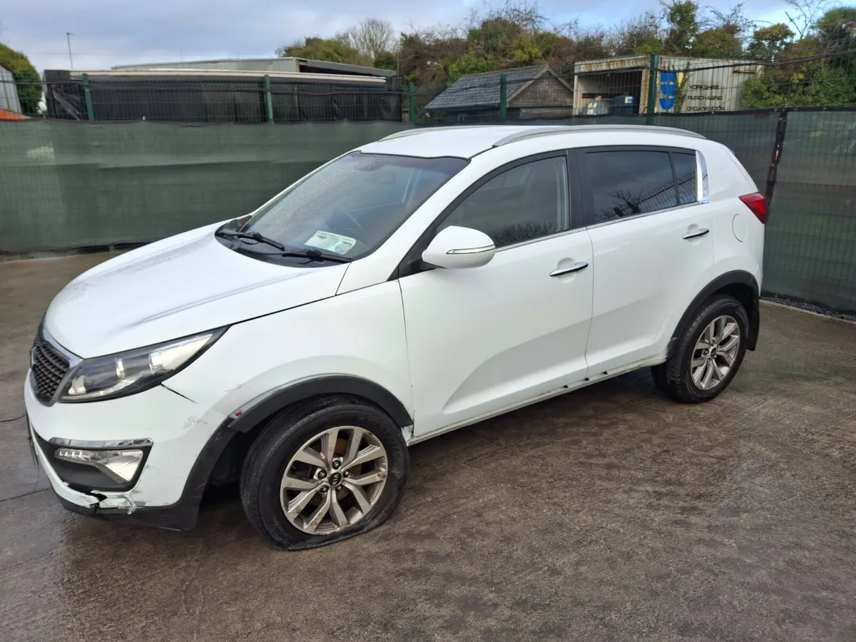 2015 Kia Sportage  1.7 Diesel Light Damage - Image 2