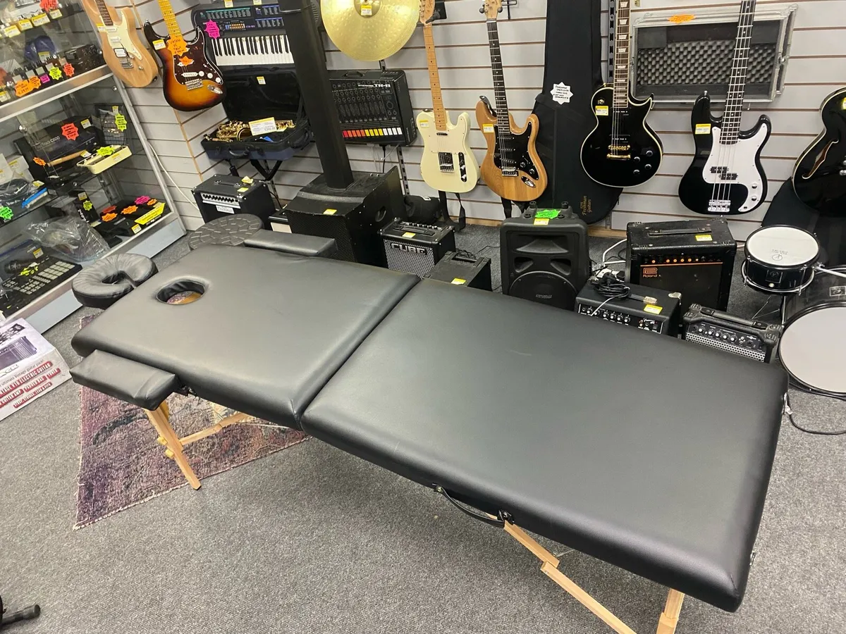 Foldable Massage Table - Image 1