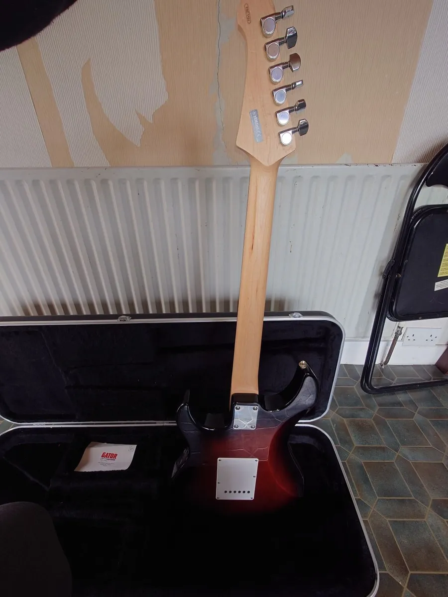 Yamaha Electric Guitar - Image 2