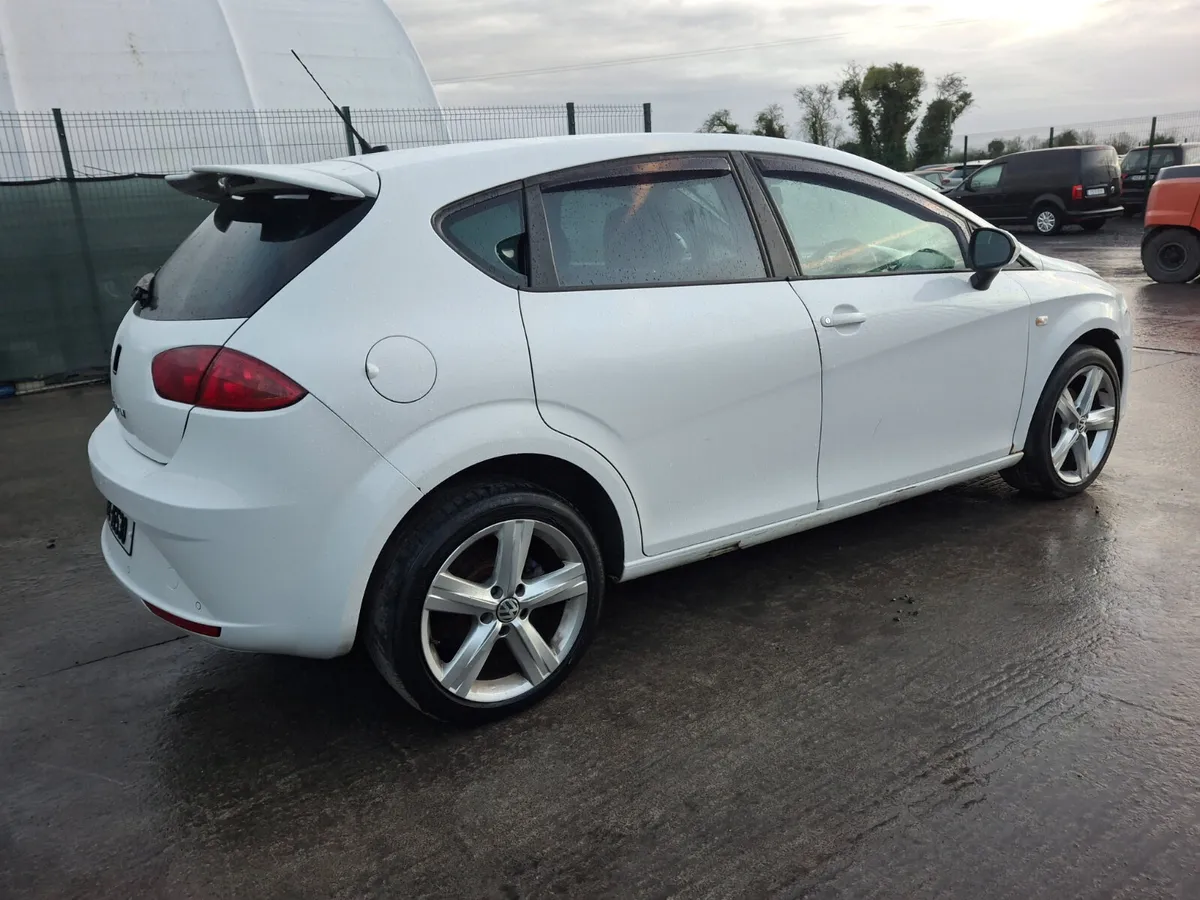 2012 Seat Leon  1.6 Tdi - Image 3