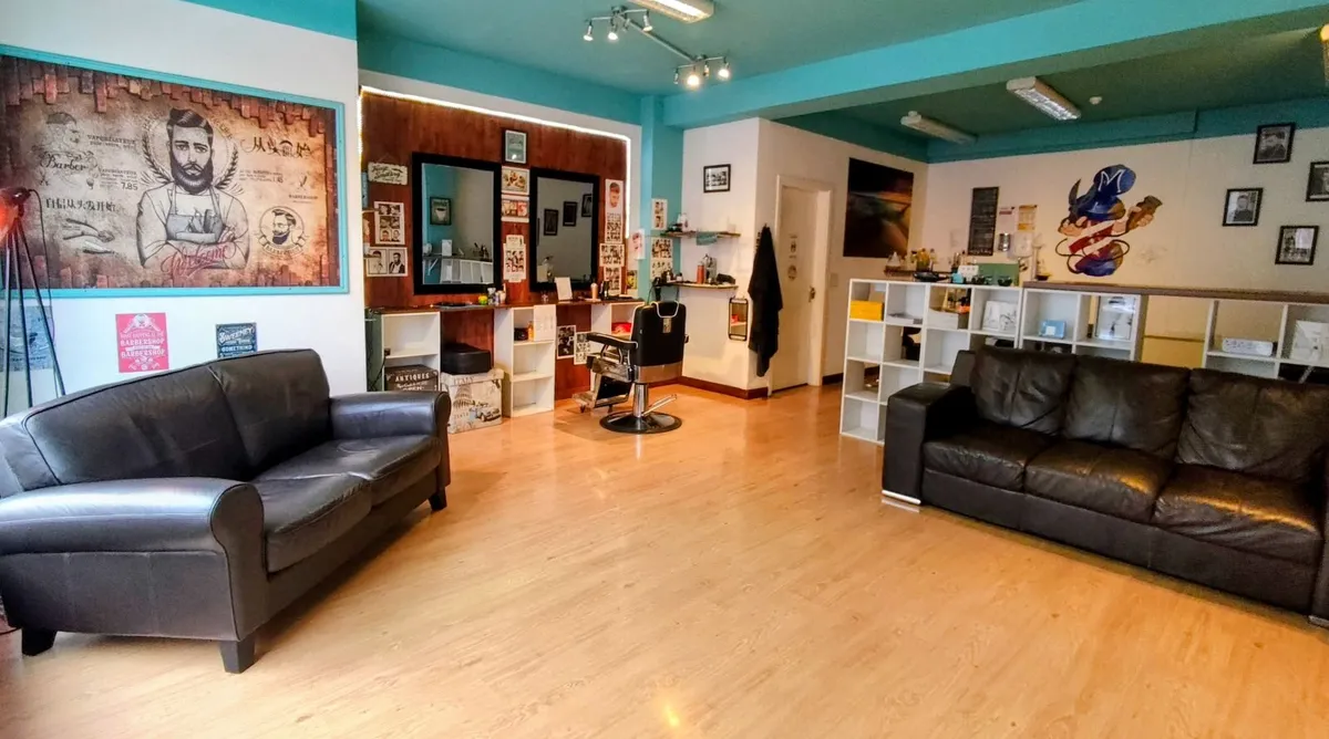 Mili's Barber Shop - Image 3