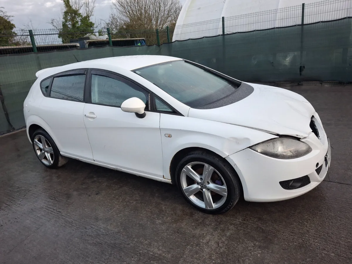 2012 Seat Leon  1.6 Tdi - Image 1