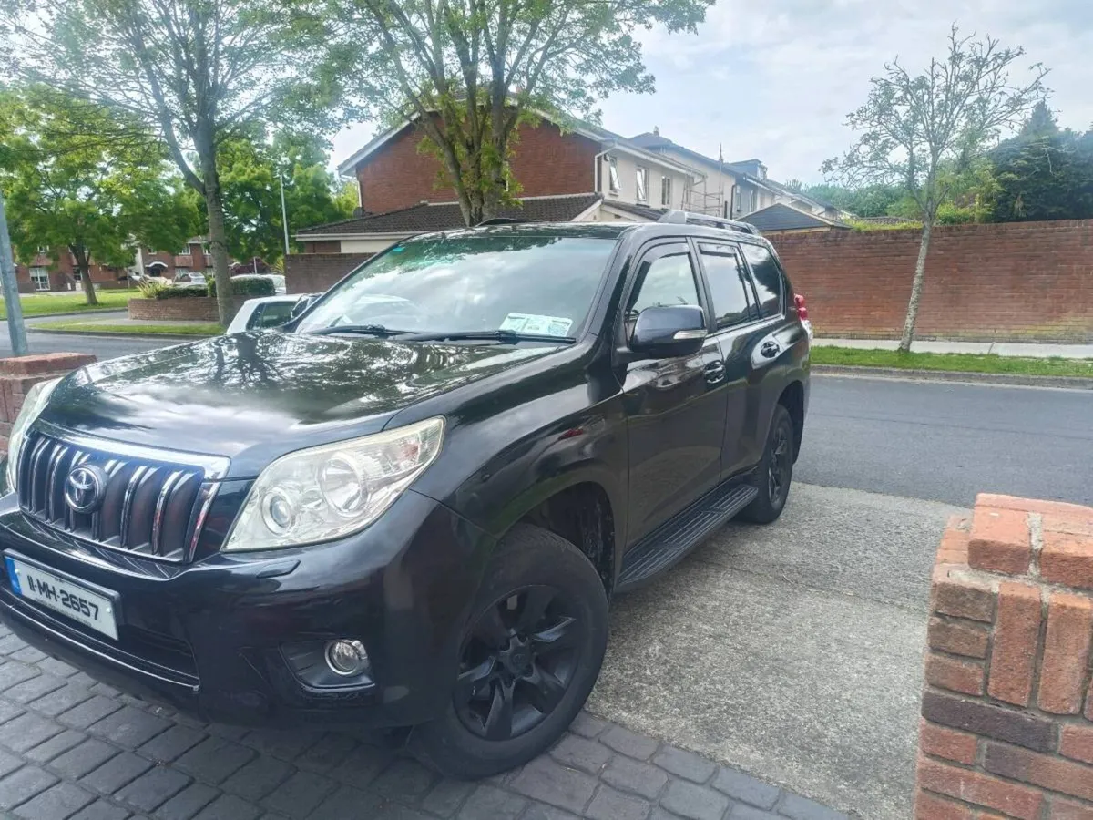 2011 Toyota Land Cruiser 3.0 diesel - Image 2